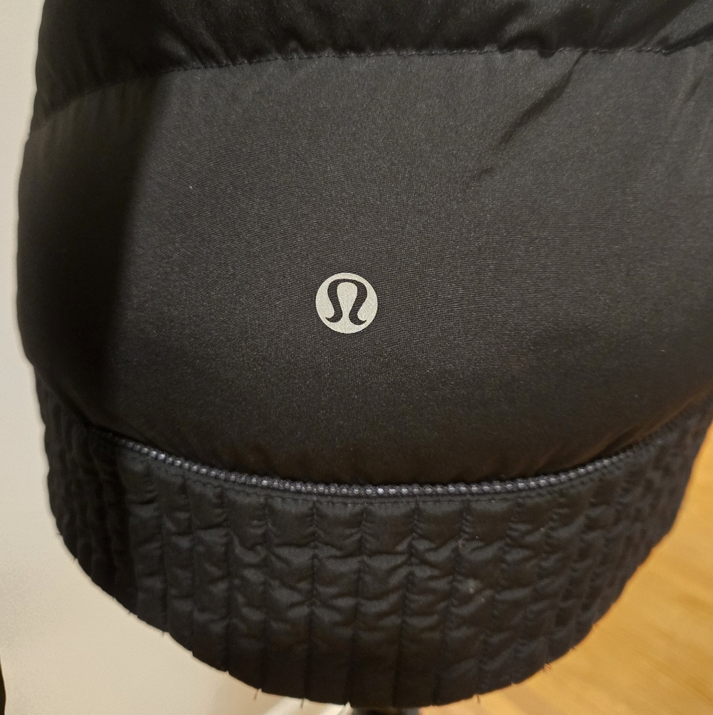 Lululemon Fluffed Up Pullover Black 4 - Picture 6 of 8